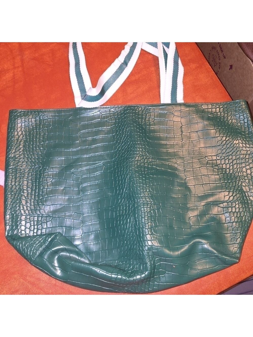 Saks Fifth Avenue Tote Bag Green Snakeskin